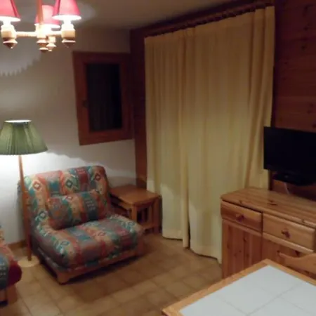 Chatel, 4 Pers, Balcon, Proche Telecabine Linga, Parking, Coin Cuisine Equipe - Fr-1-676-29 Lejlighed Châtel